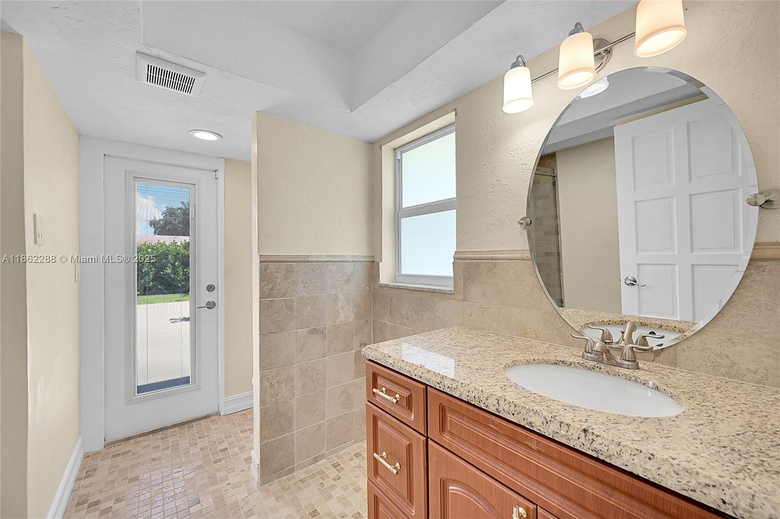 ATLANTIS CITY OF 12 - Residential