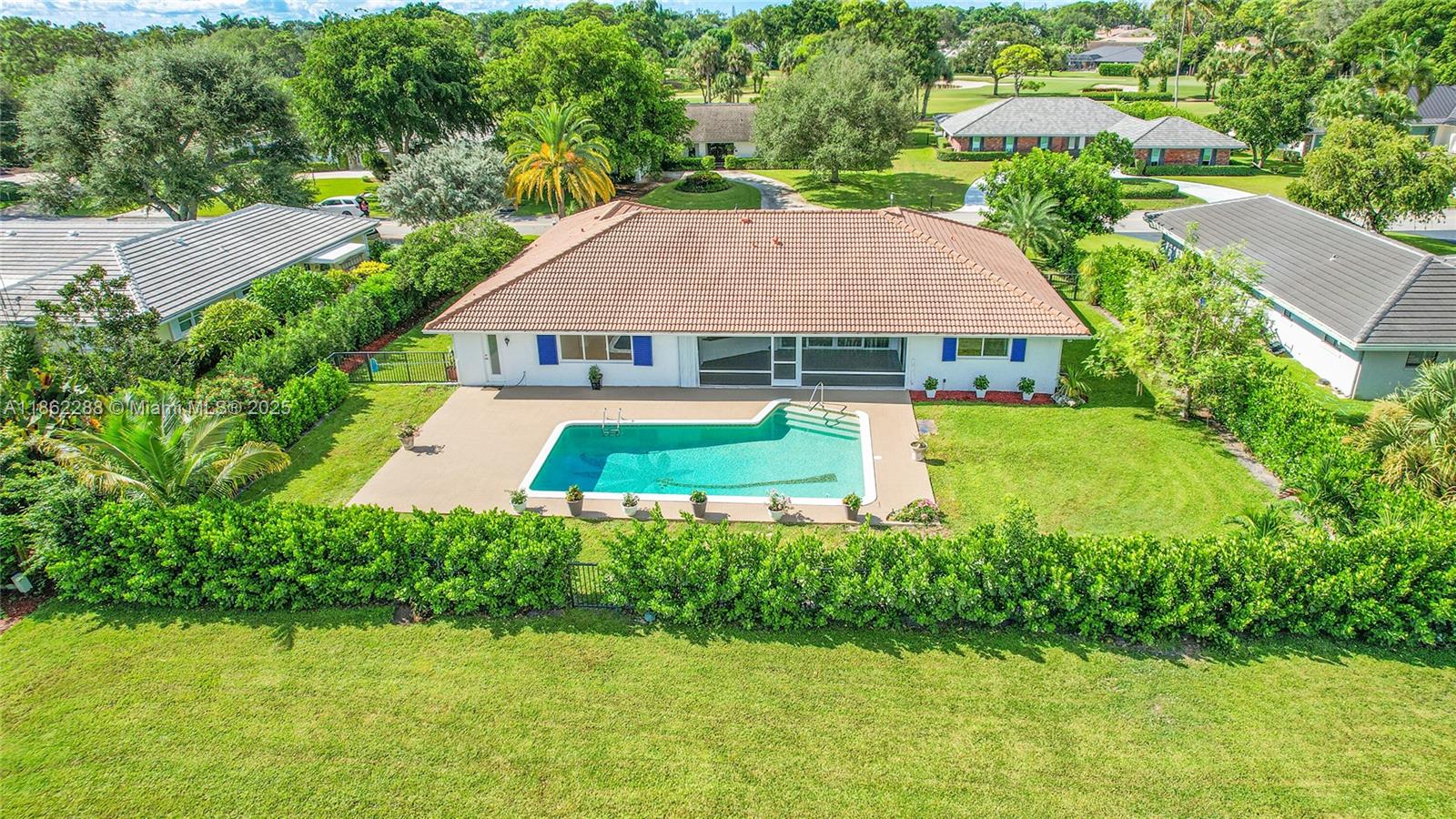 ATLANTIS CITY OF 12 - Residential