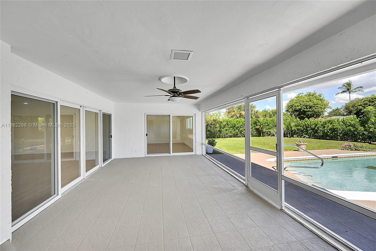 ATLANTIS CITY OF 12 - Residential