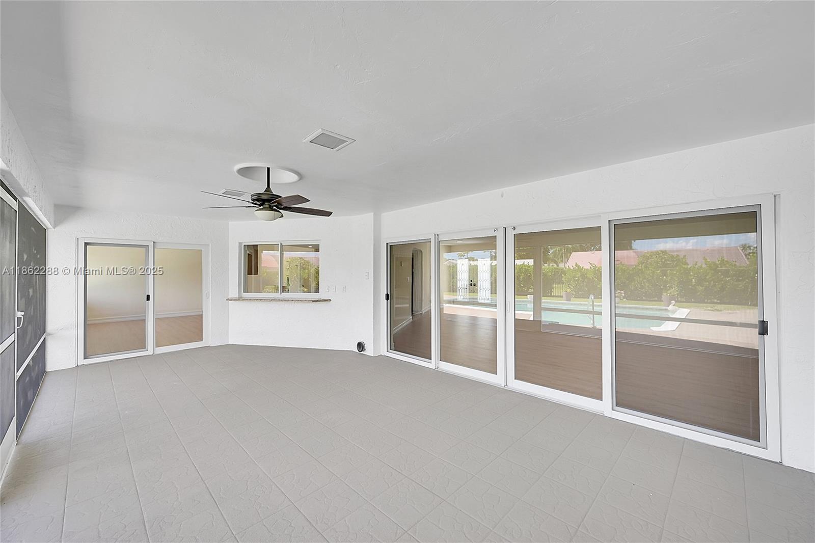 ATLANTIS CITY OF 12 - Residential