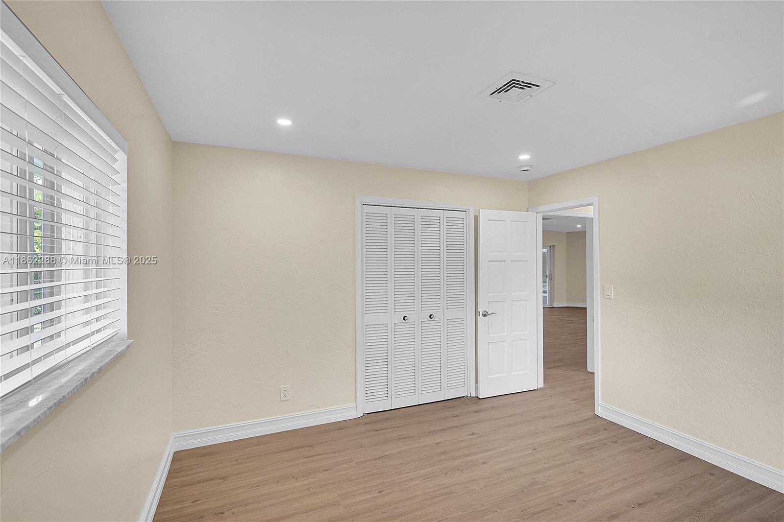 ATLANTIS CITY OF 12 - Residential