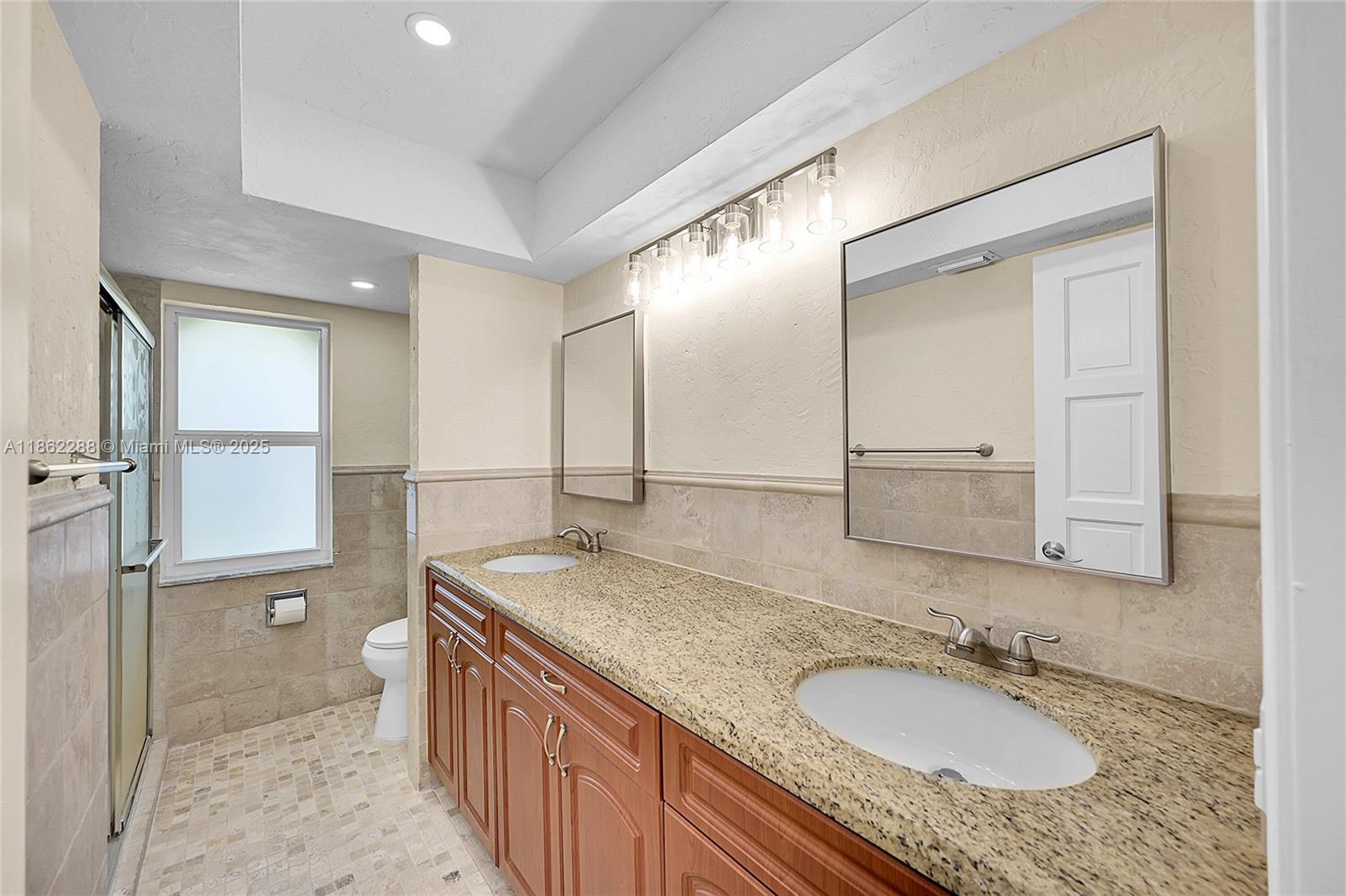 ATLANTIS CITY OF 12 - Residential