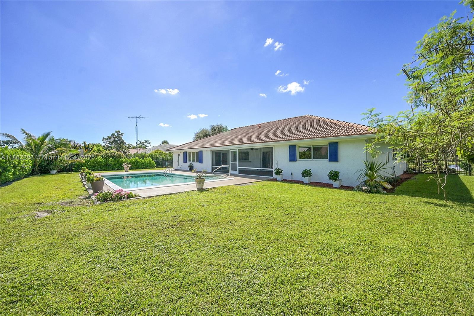 ATLANTIS CITY OF 12 - Residential