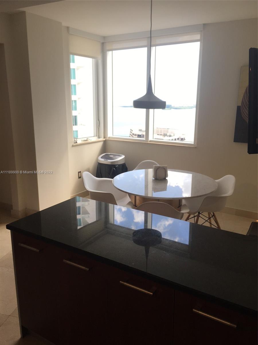 CARBONELL CONDO - Residential