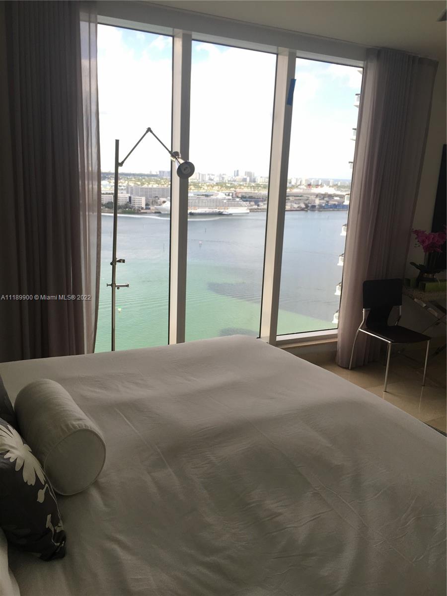 CARBONELL CONDO - Residential