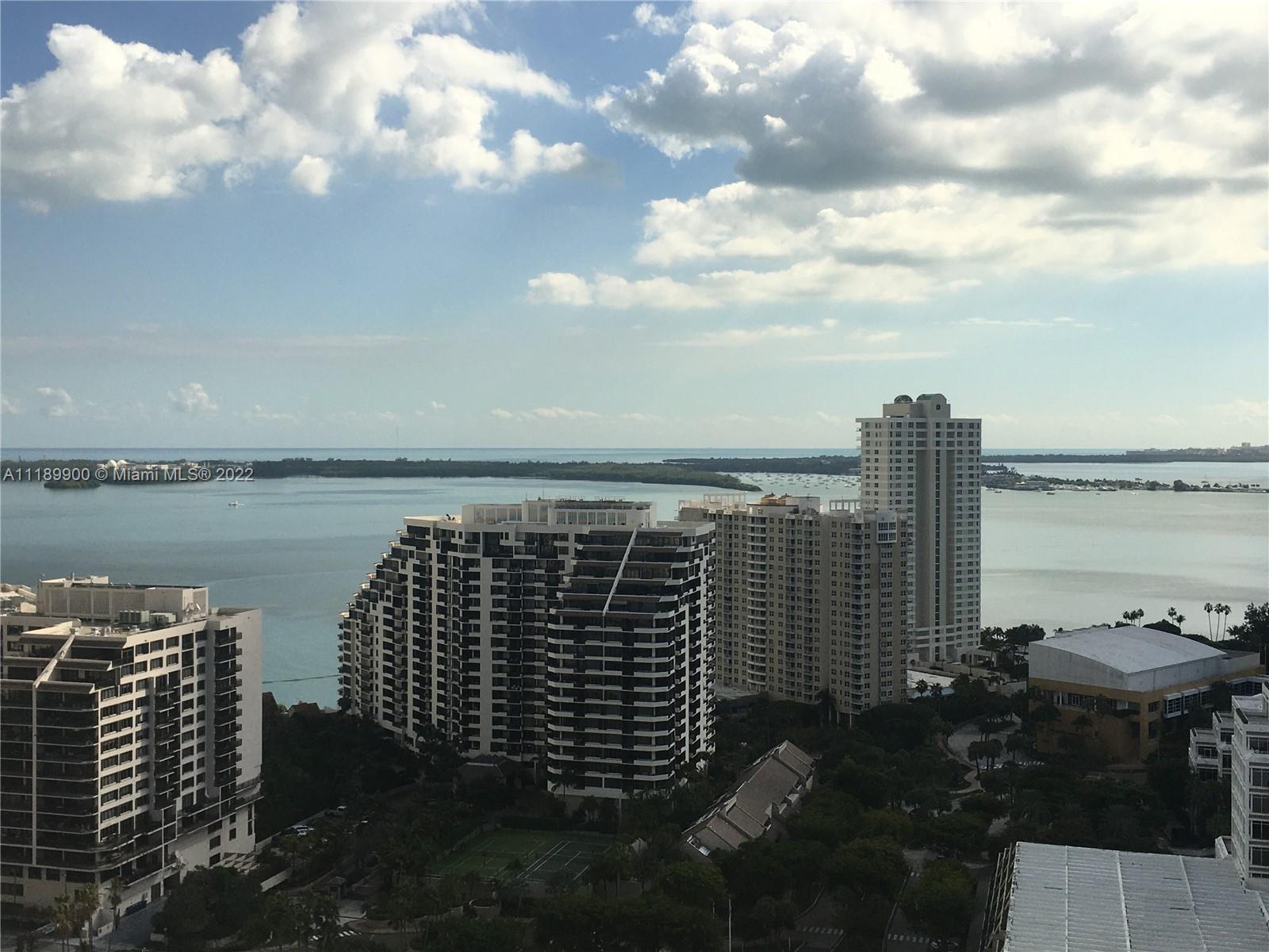 CARBONELL CONDO - Residential