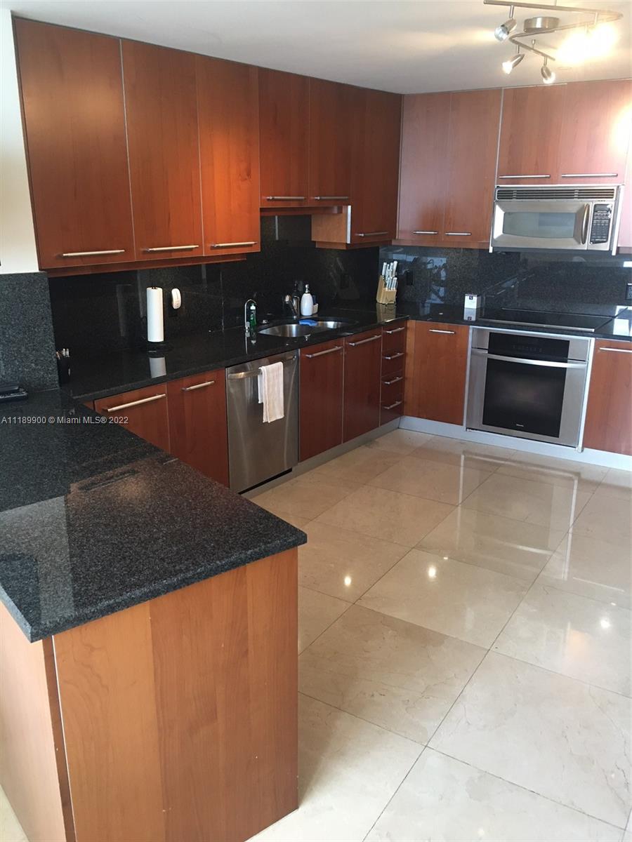 CARBONELL CONDO - Residential