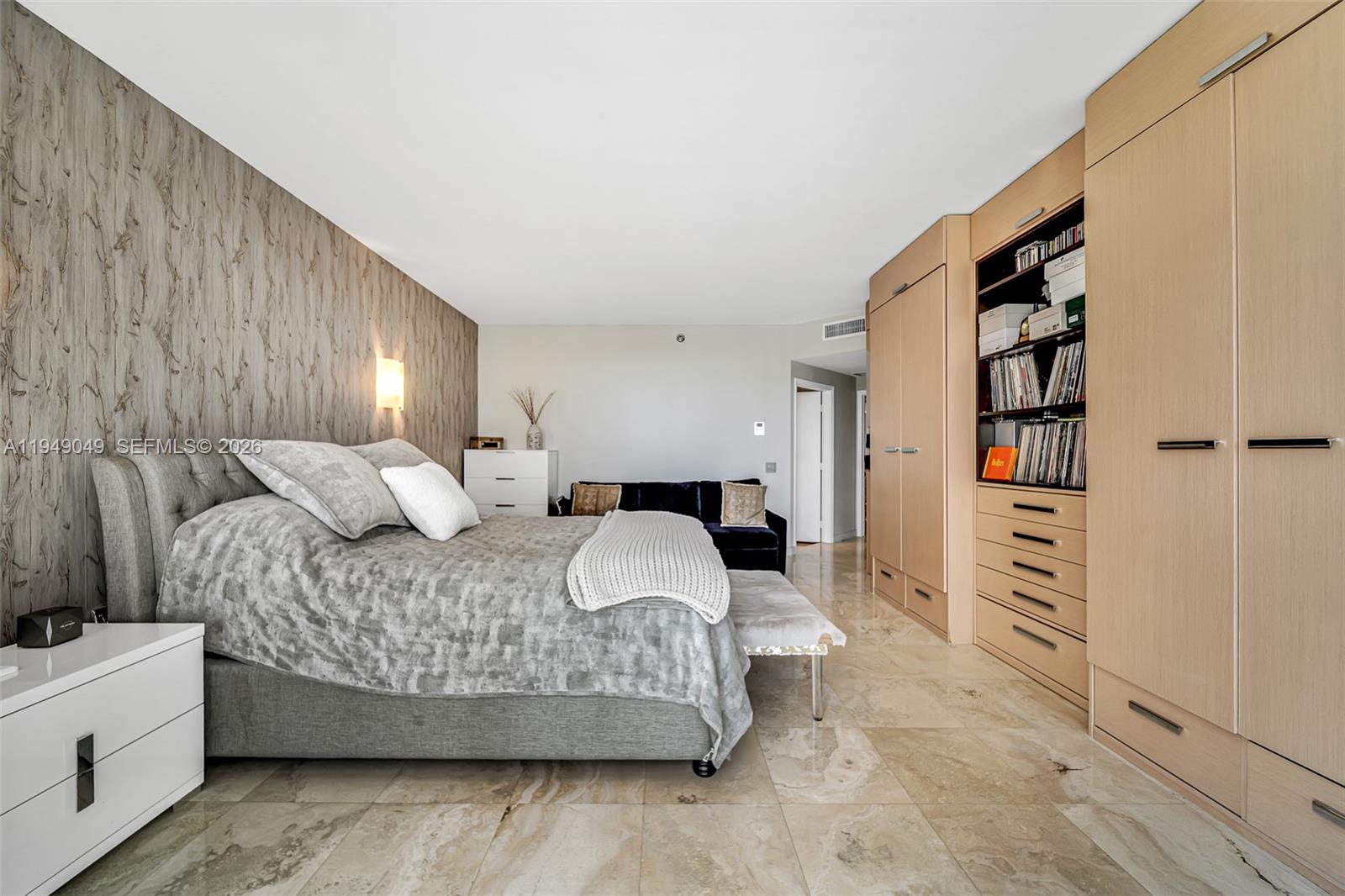 ATLANTIC II AT THE POINT - Residential