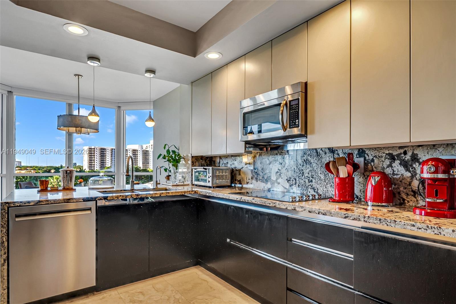 ATLANTIC II AT THE POINT - Residential