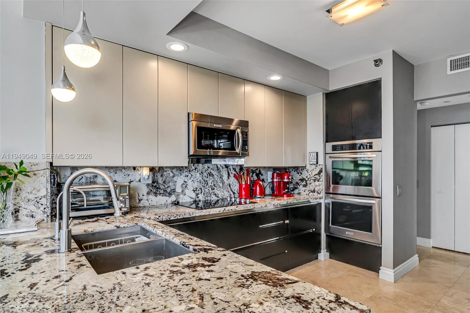 ATLANTIC II AT THE POINT - Residential