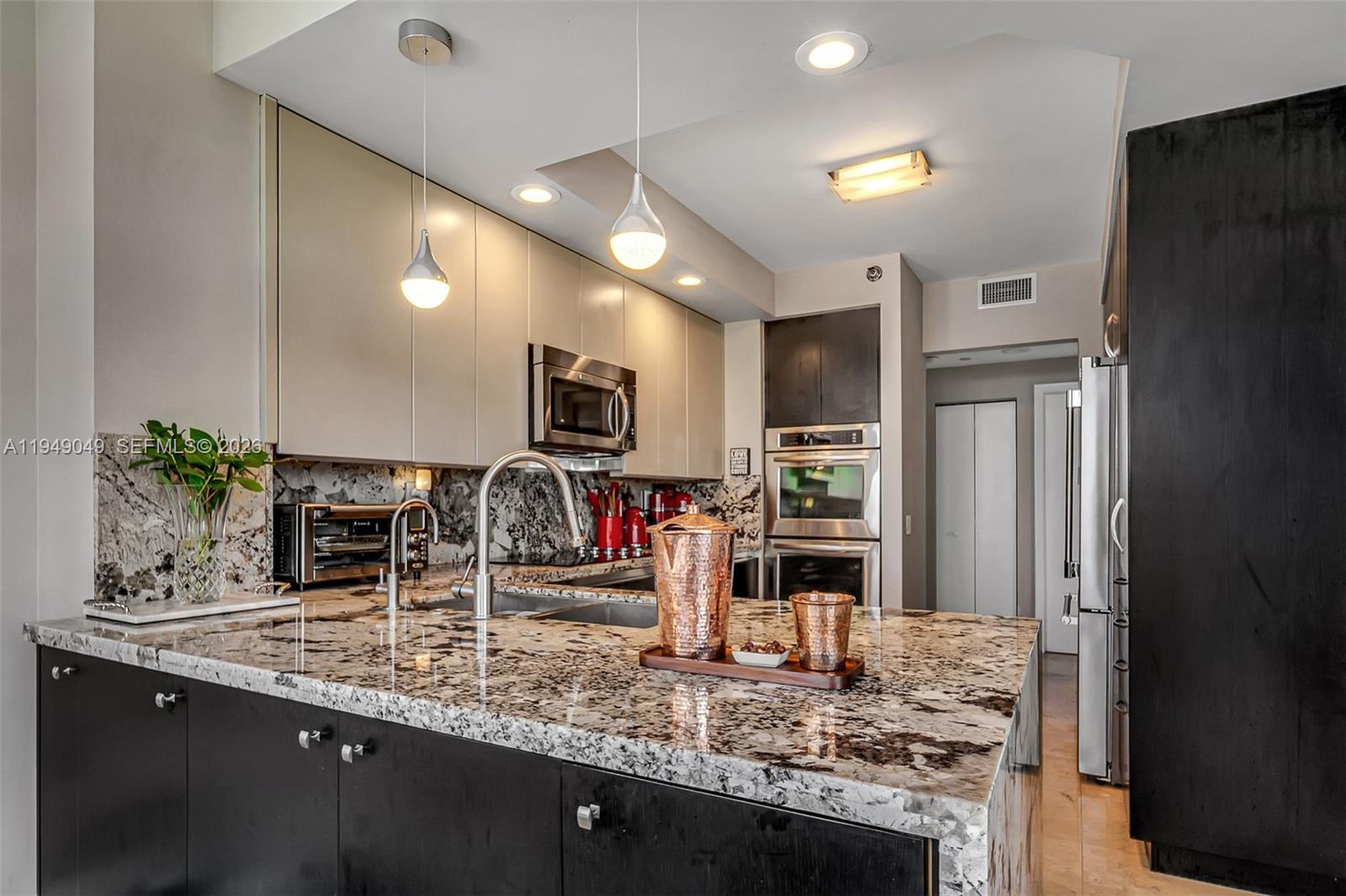 ATLANTIC II AT THE POINT - Residential