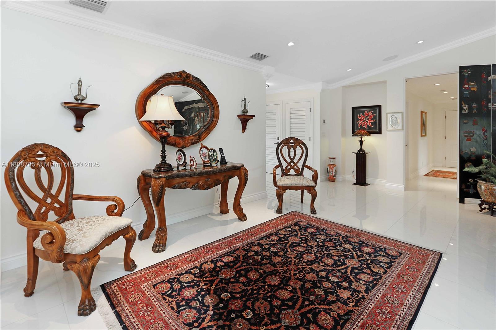 VILLA RESIDENCES OF EMERA - Residential