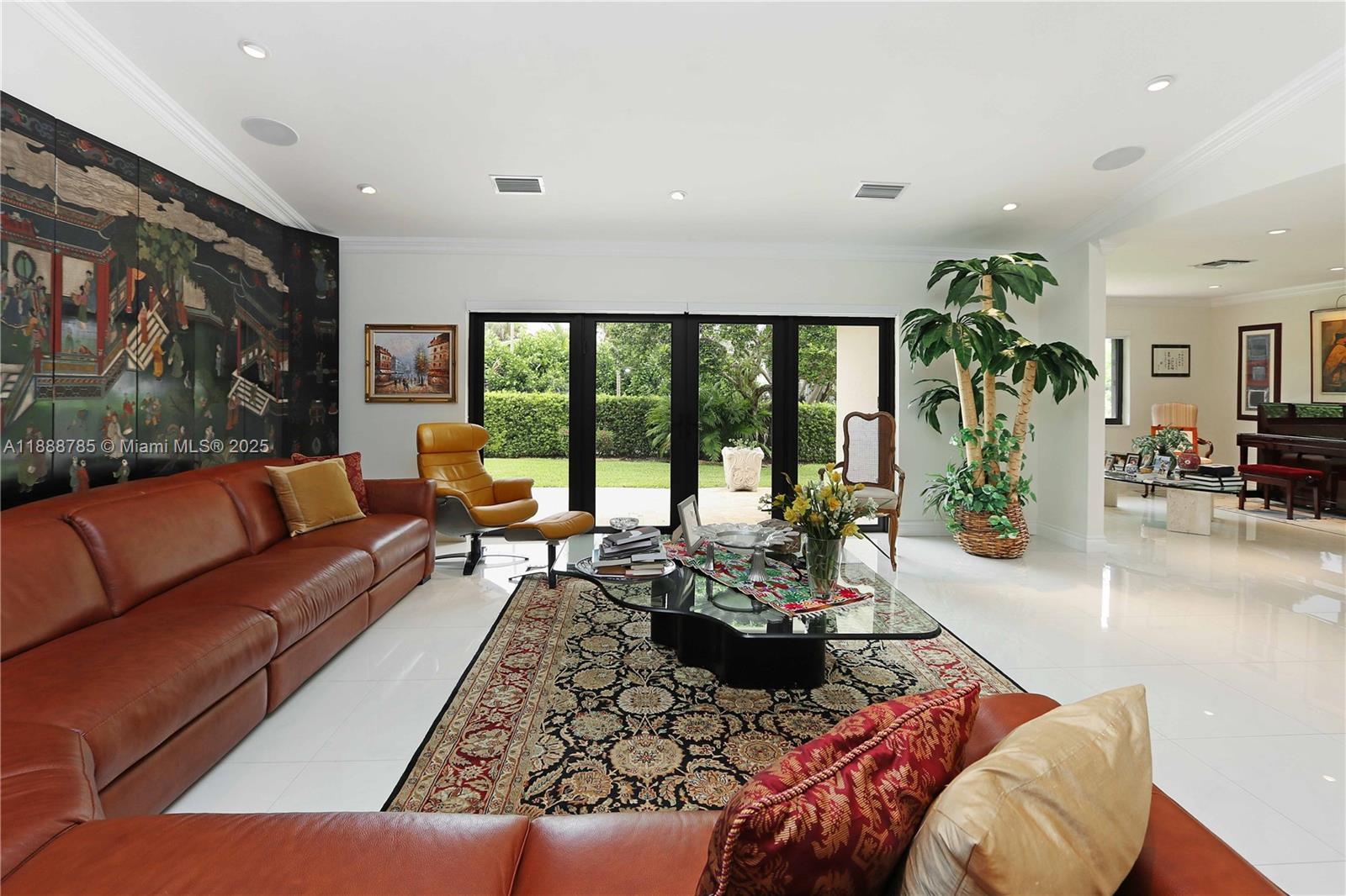 VILLA RESIDENCES OF EMERA - Residential