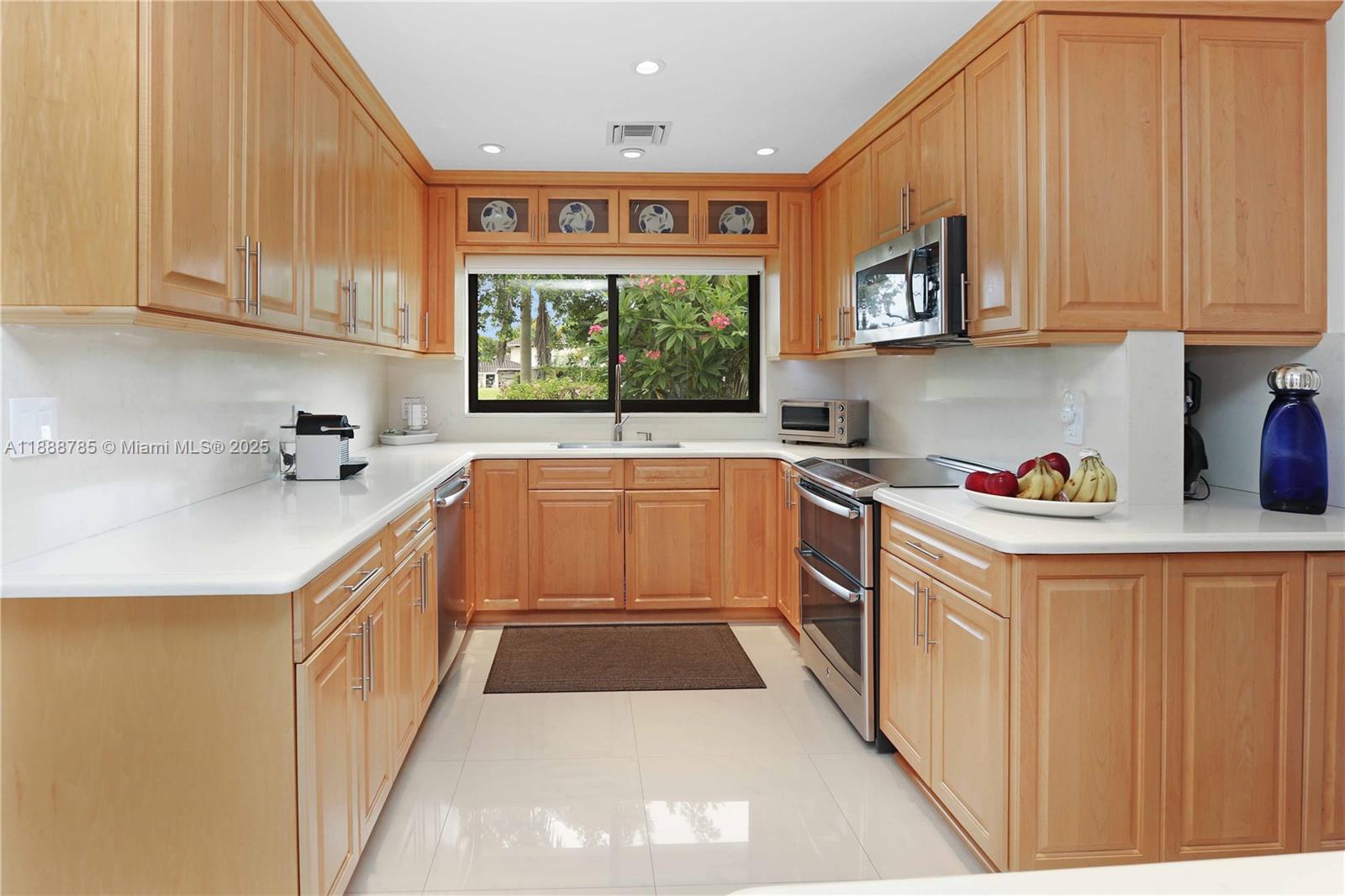 VILLA RESIDENCES OF EMERA - Residential