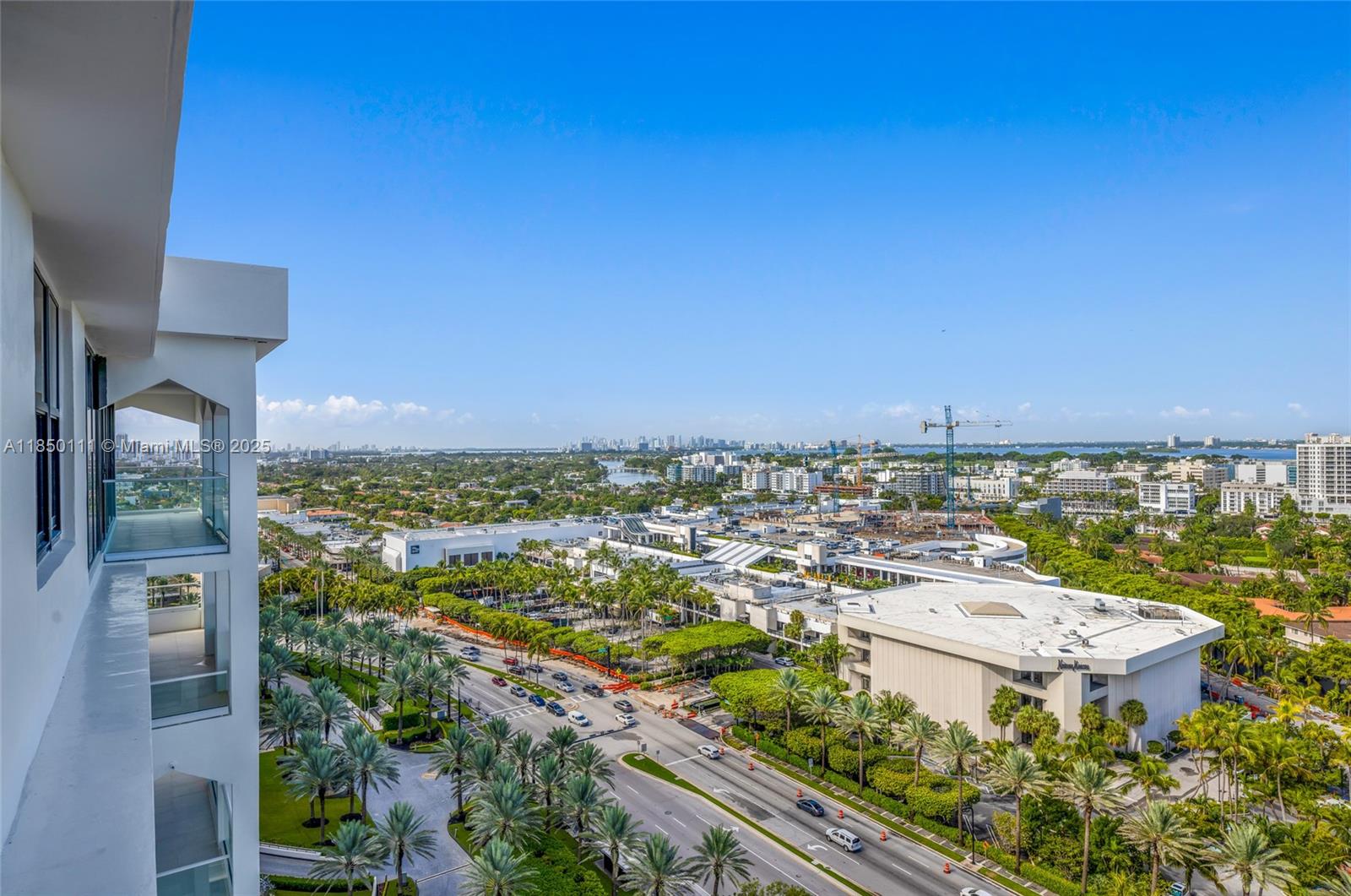 BALMORAL CONDO - Residential