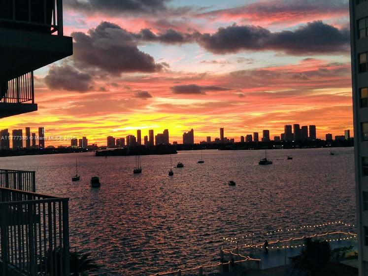 Rental Property at 1228 West Ave 405, Miami Beach, Miami-Dade County, Florida - Bedrooms: 1 
Bathrooms: 2  - $2,600 MO.