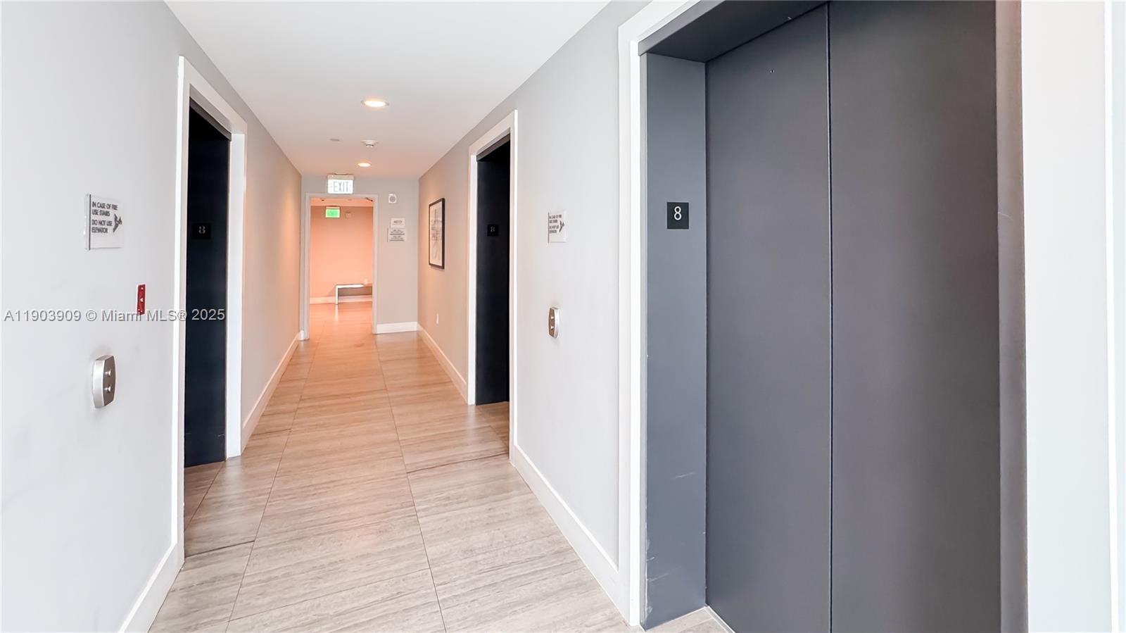 HOLLYWOOD STATION RES CON - Residential Lease