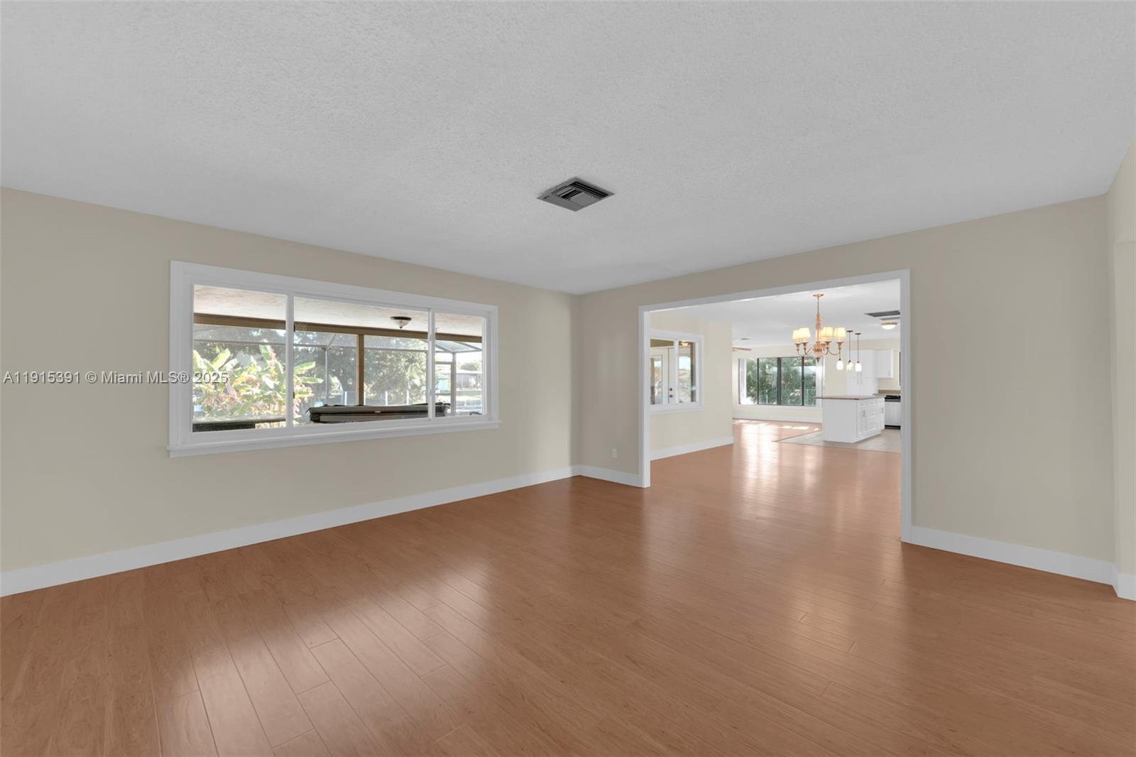 PORT EDISON - Residential