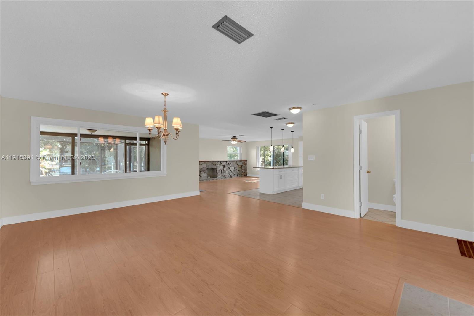 PORT EDISON - Residential