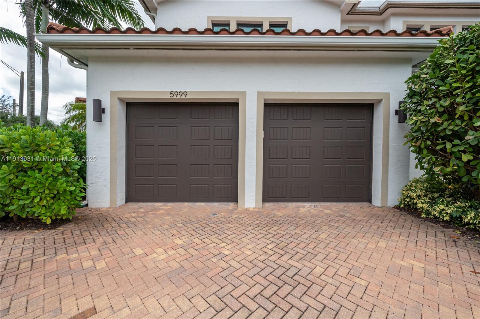 PRESERVE AT EMERALD HILLS - Residential