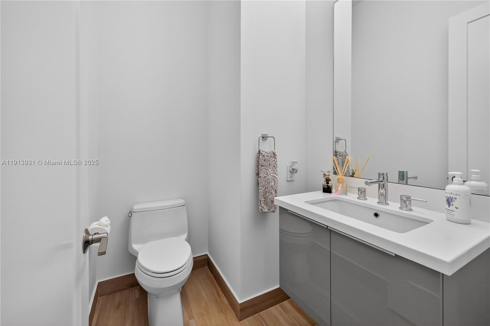 PRESERVE AT EMERALD HILLS - Residential