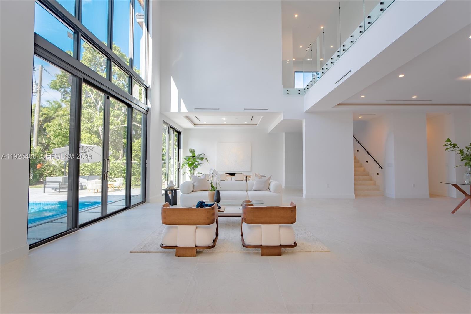 HILLMONT - Residential