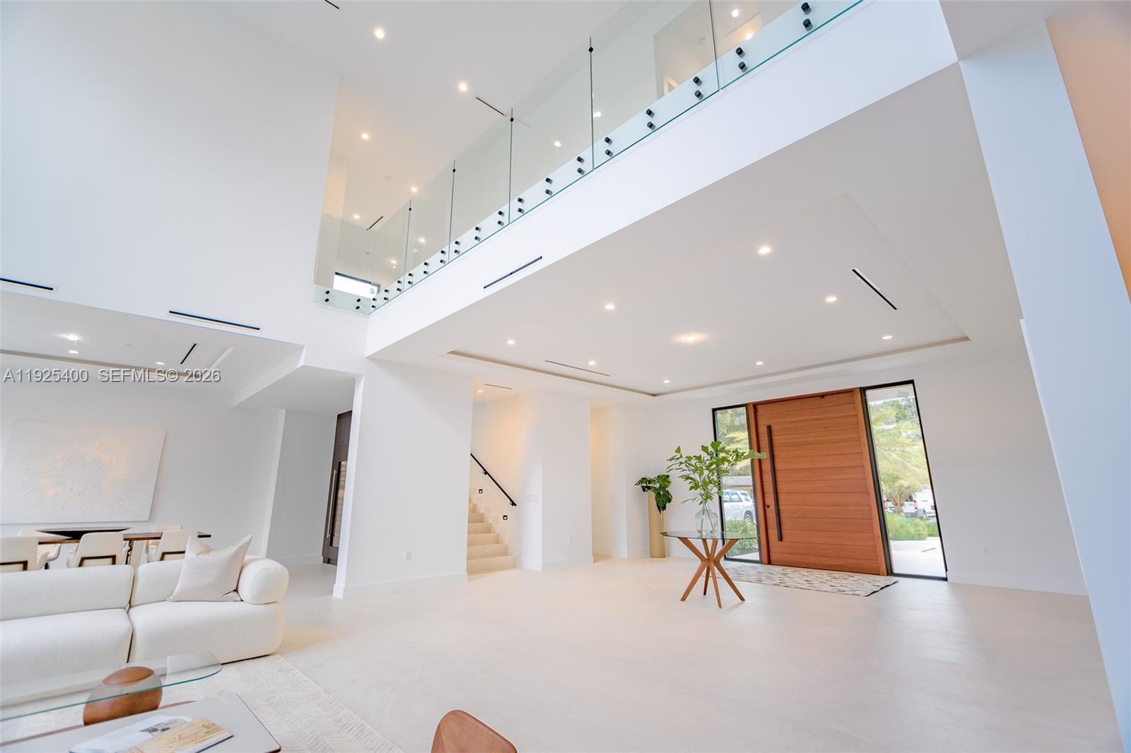 HILLMONT - Residential