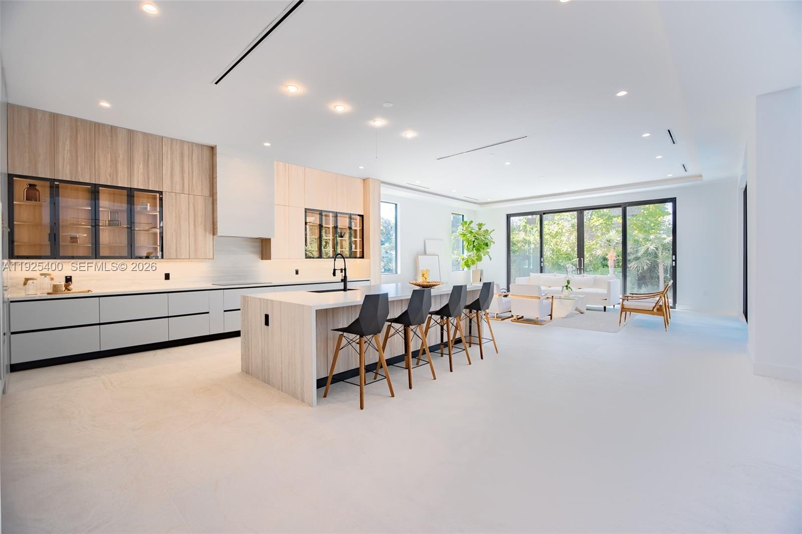 HILLMONT - Residential