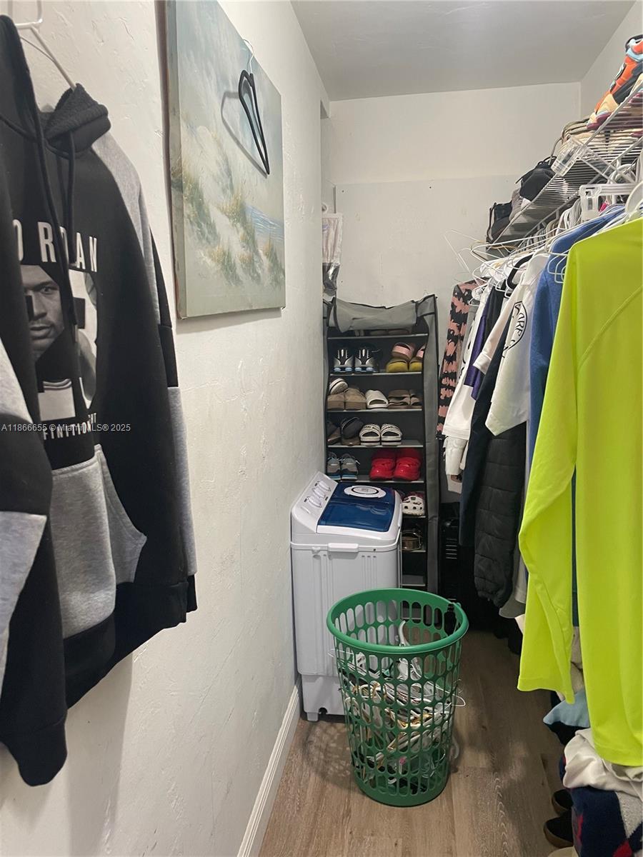 HARWOOD 2ND ADDN TO RIVER - Residential Income