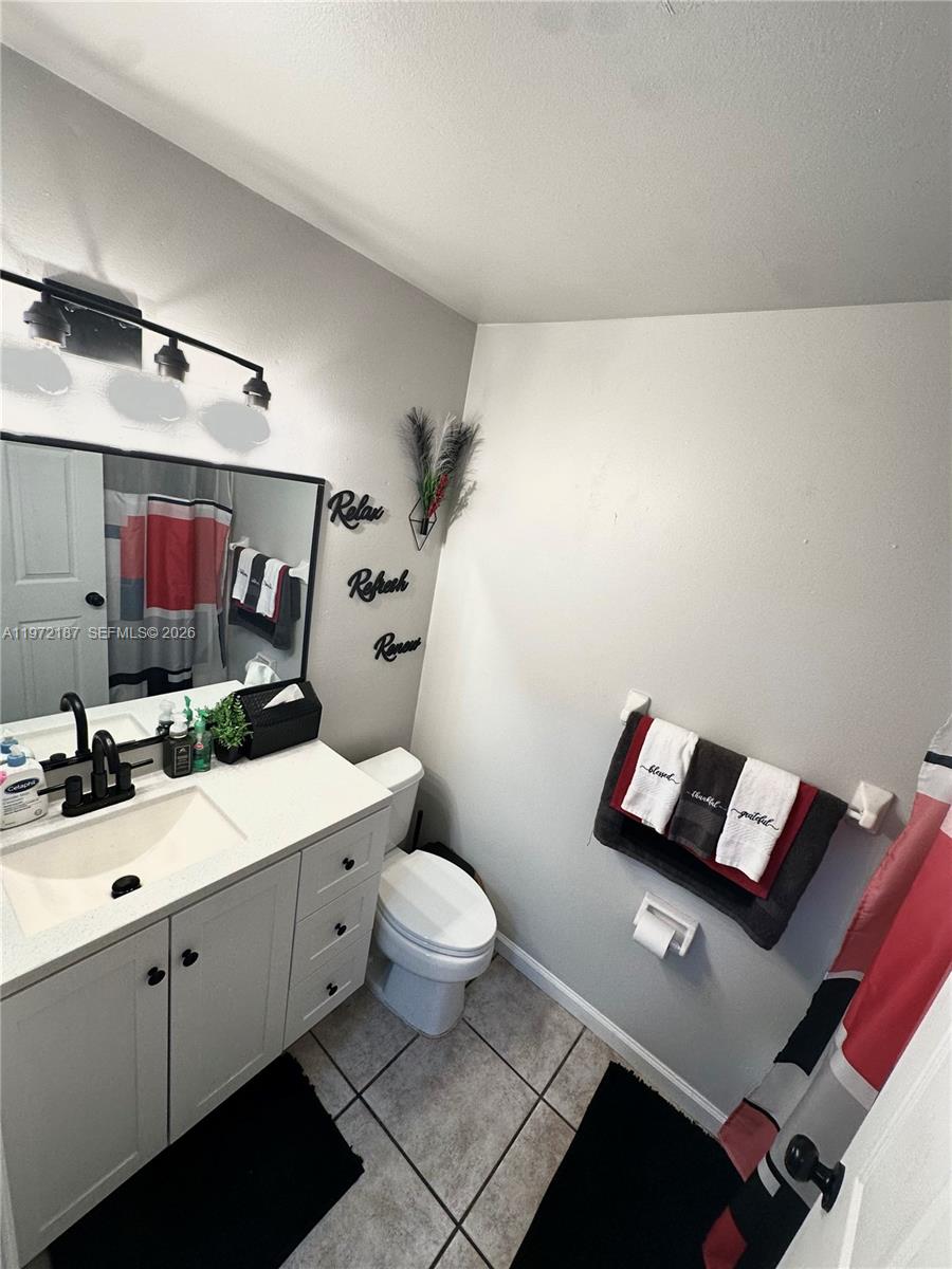 HOLLYWOOD BEACH HEIGHTS S - Residential Lease