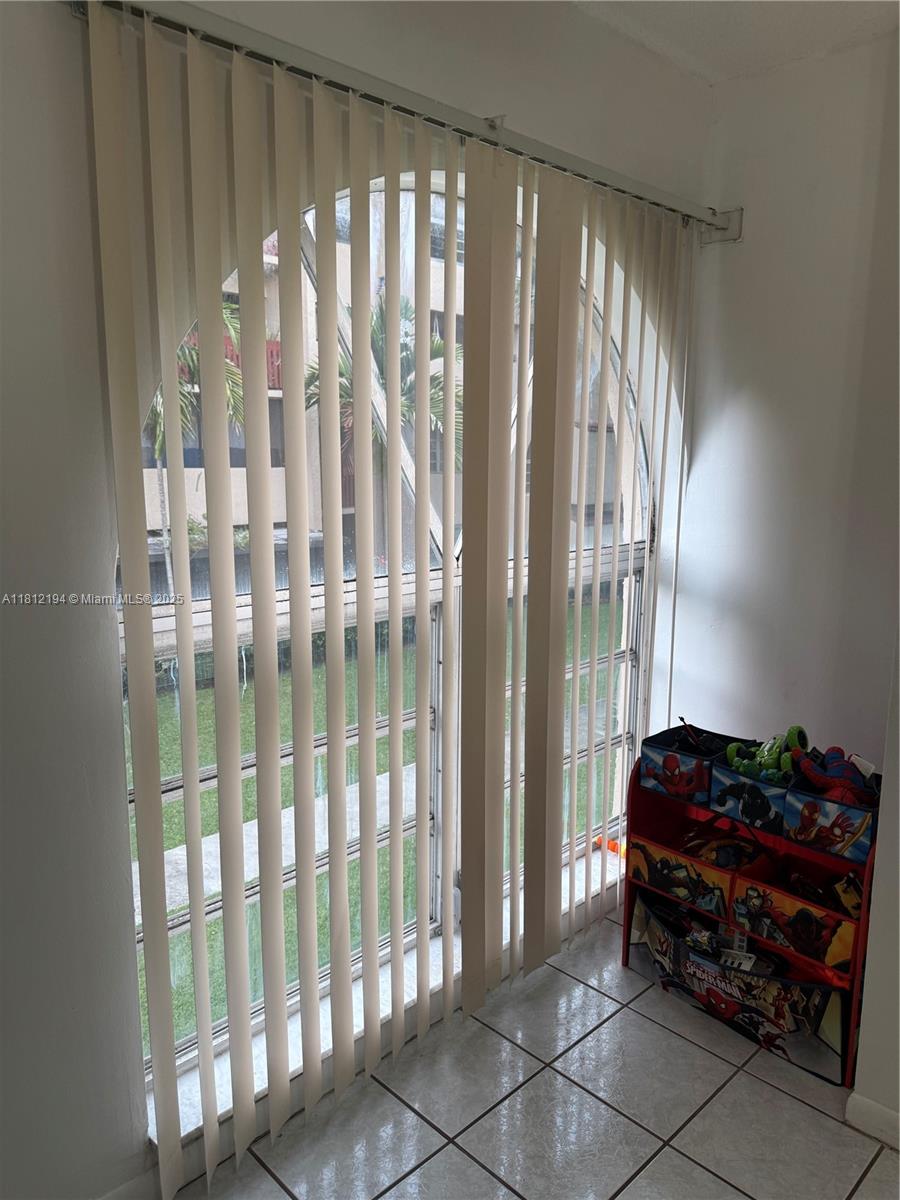 THE PRADO CONDO - Residential