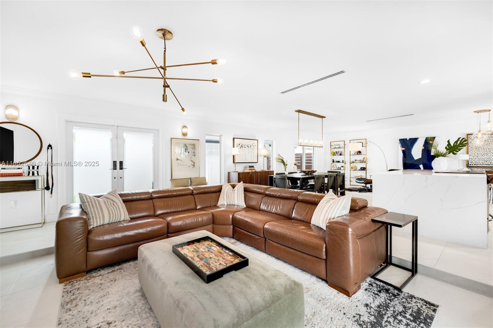 ADEMAR PARK AMD PL - Residential