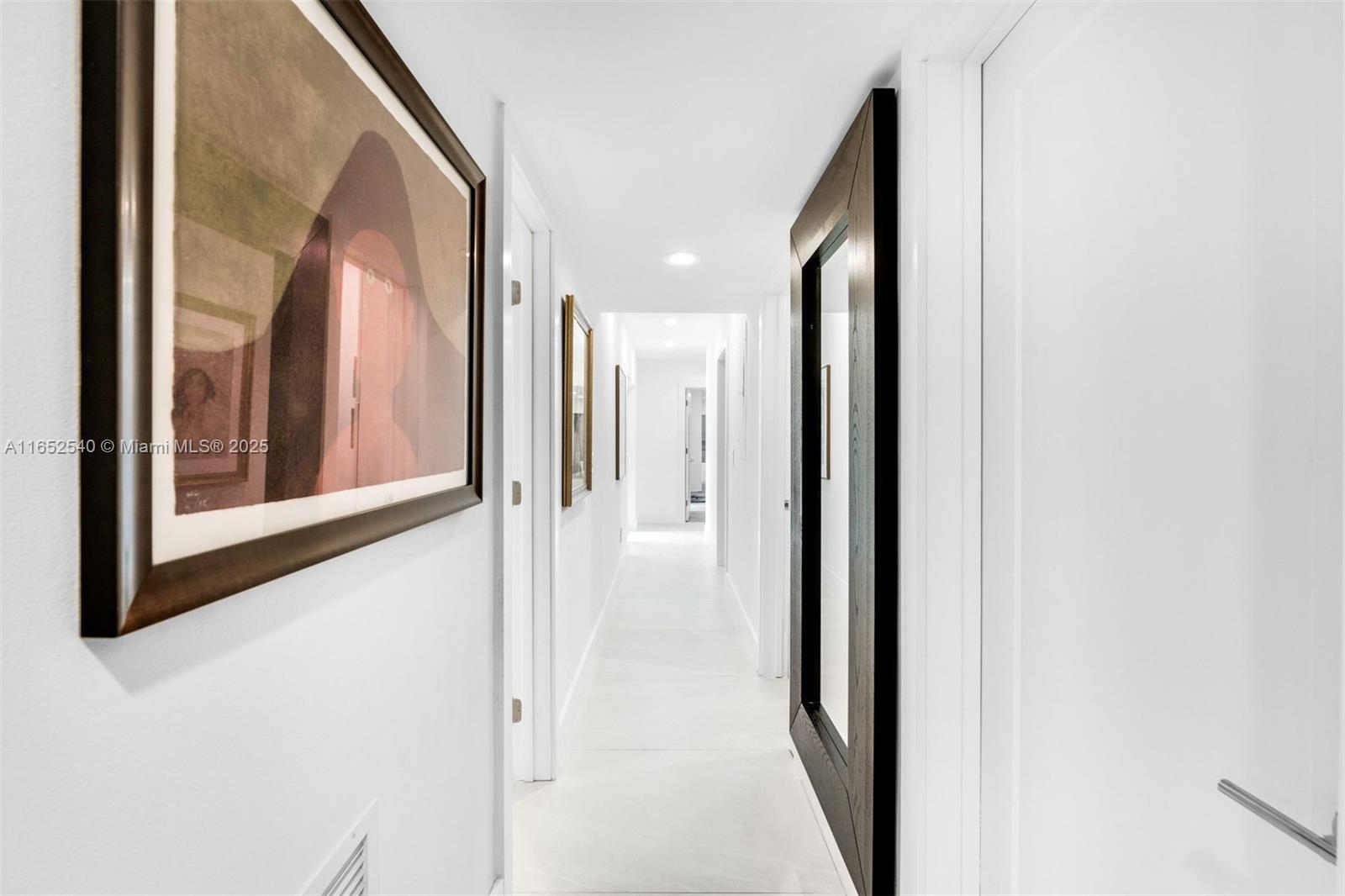 ADEMAR PARK AMD PL - Residential