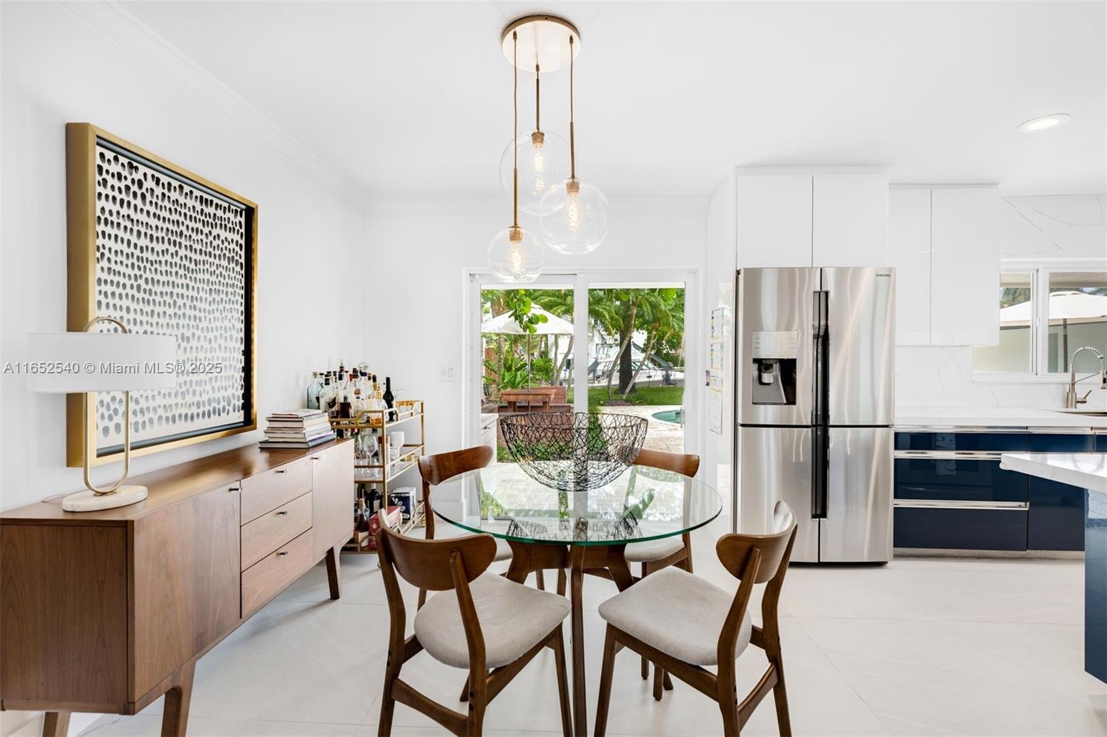 ADEMAR PARK AMD PL - Residential