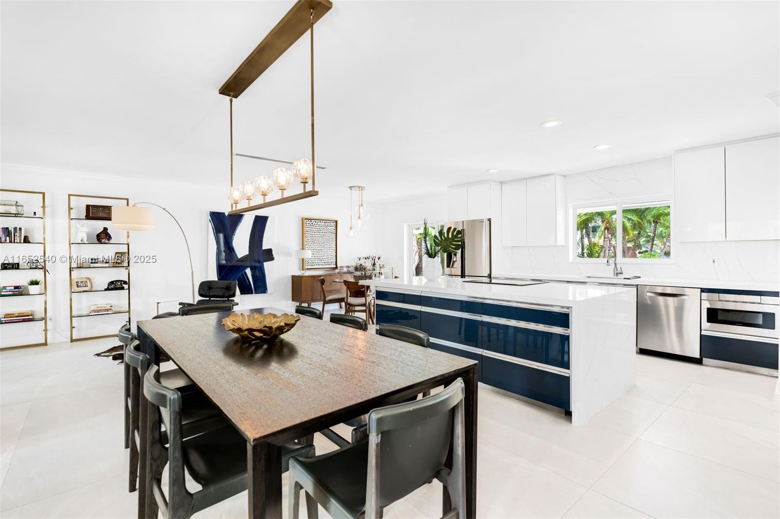 ADEMAR PARK AMD PL - Residential