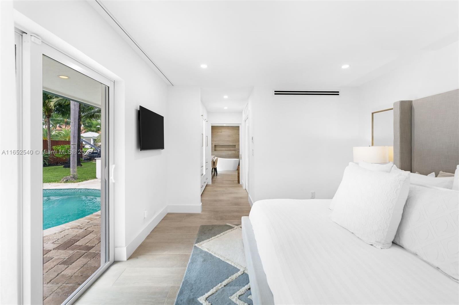 ADEMAR PARK AMD PL - Residential