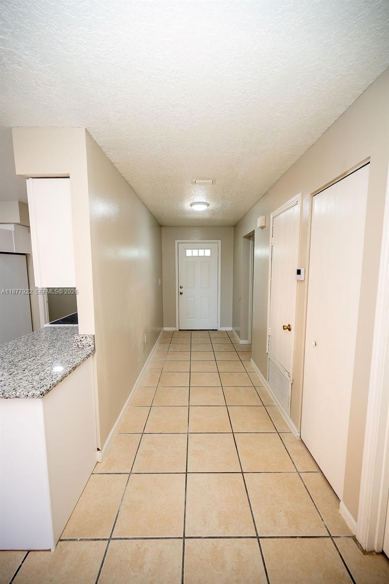 CASA LOMA - Residential Income