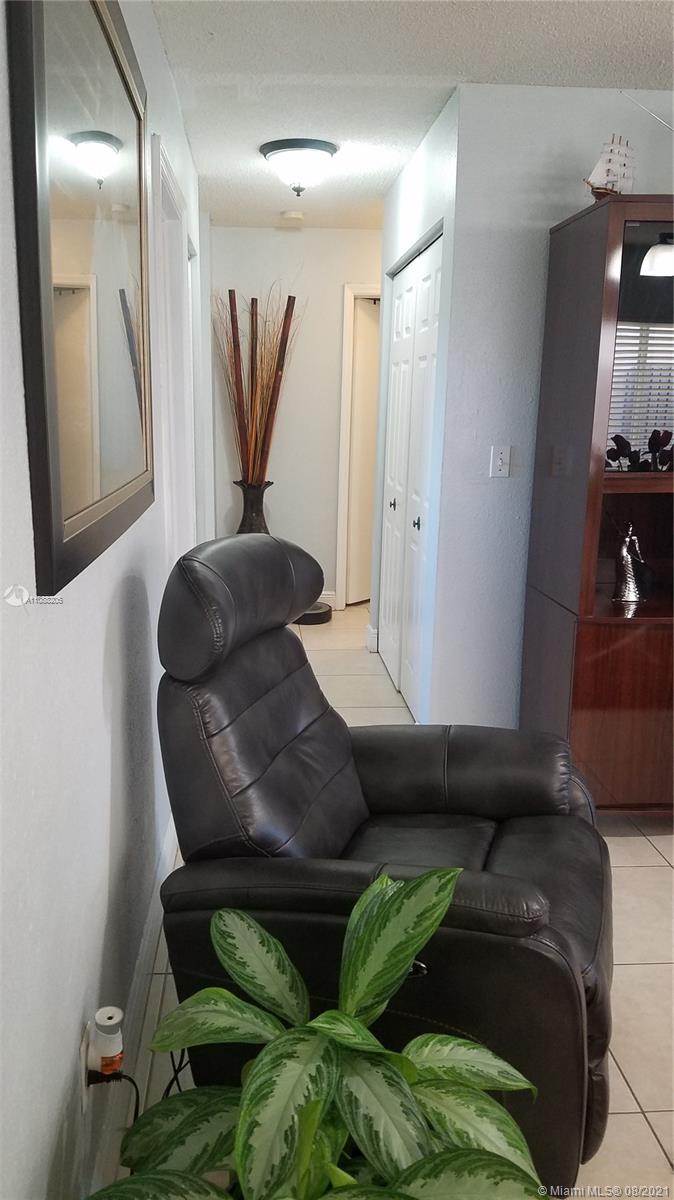 WEITZER SERENA LAKES WEST - Residential