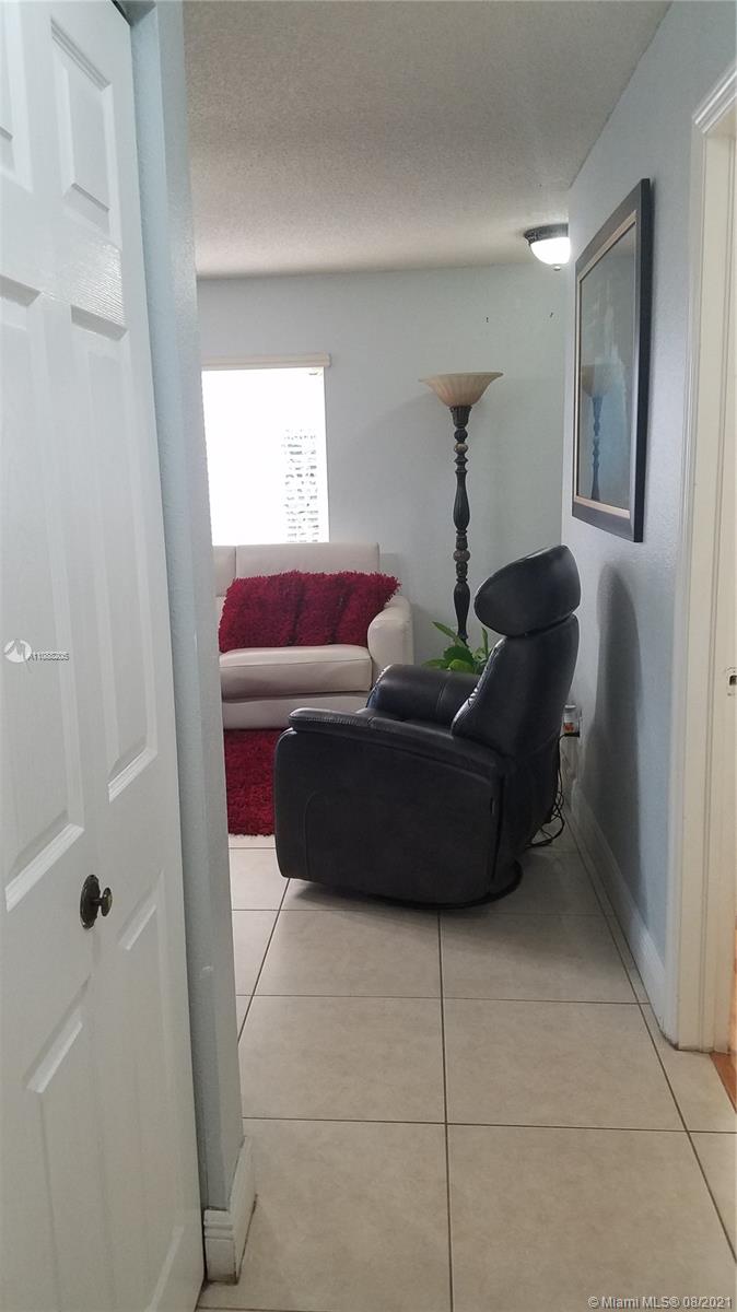 WEITZER SERENA LAKES WEST - Residential