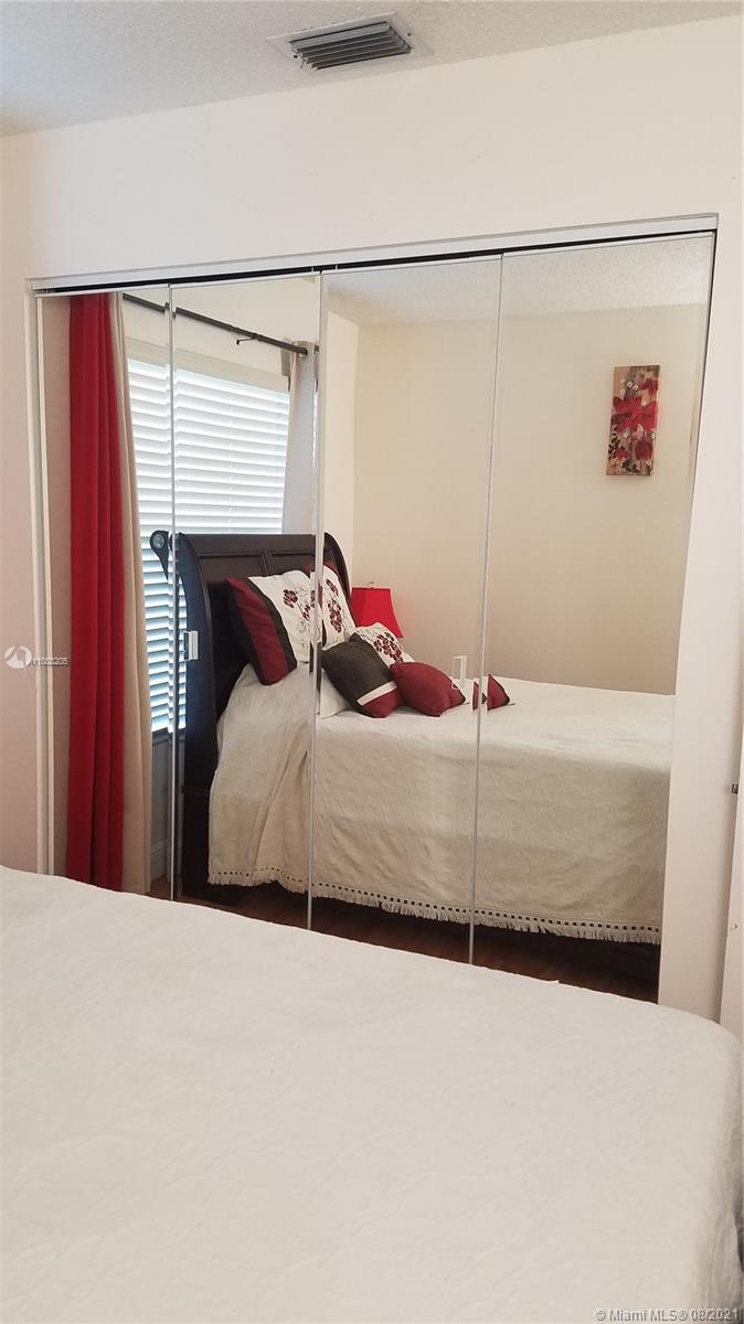 WEITZER SERENA LAKES WEST - Residential