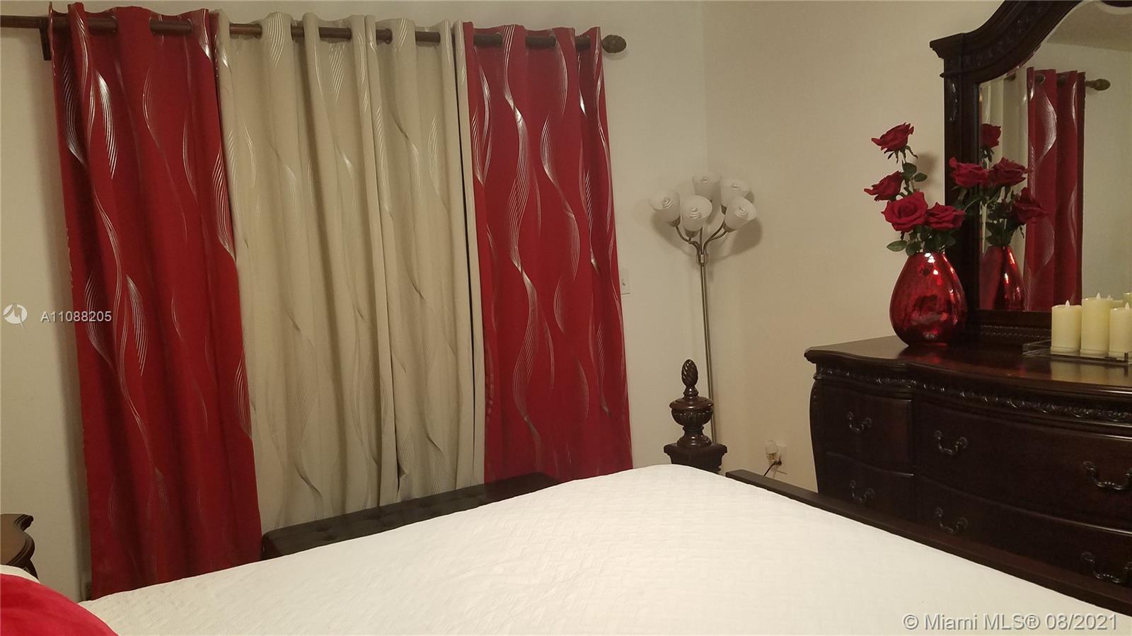 WEITZER SERENA LAKES WEST - Residential