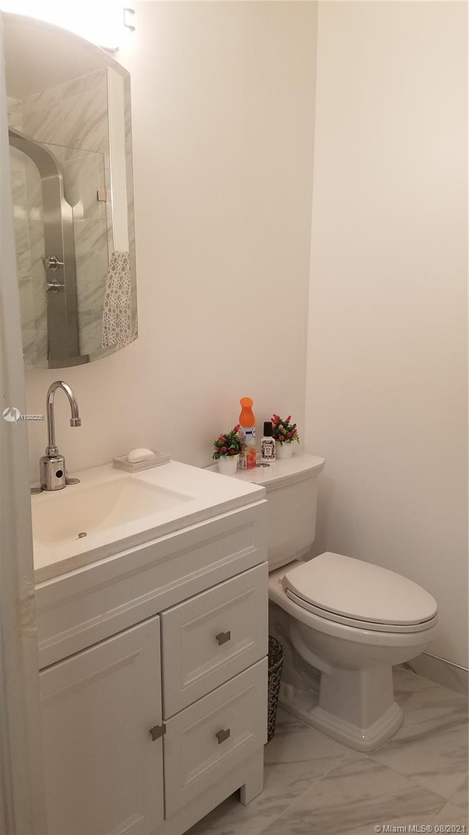 WEITZER SERENA LAKES WEST - Residential