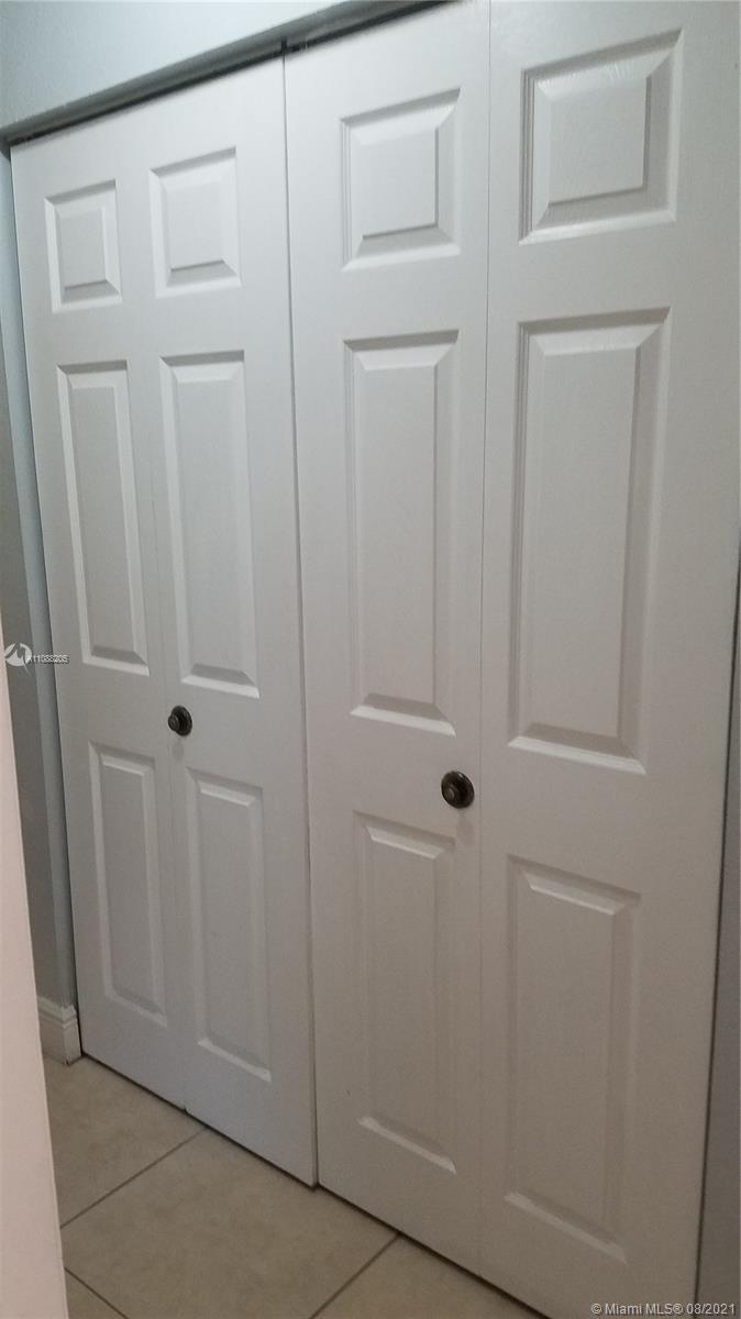 WEITZER SERENA LAKES WEST - Residential