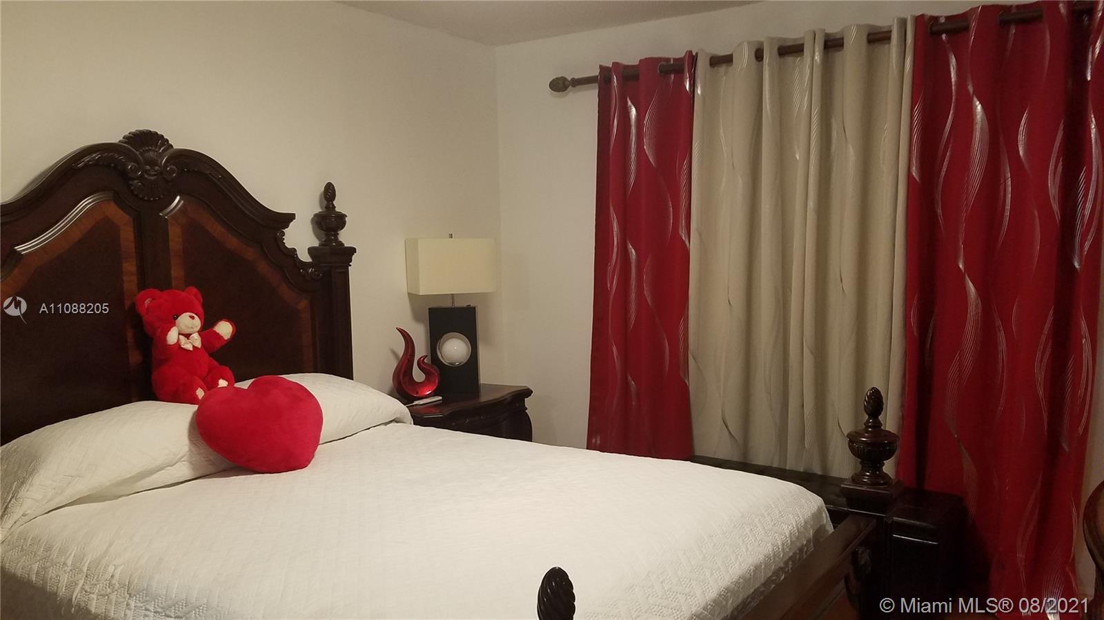 WEITZER SERENA LAKES WEST - Residential