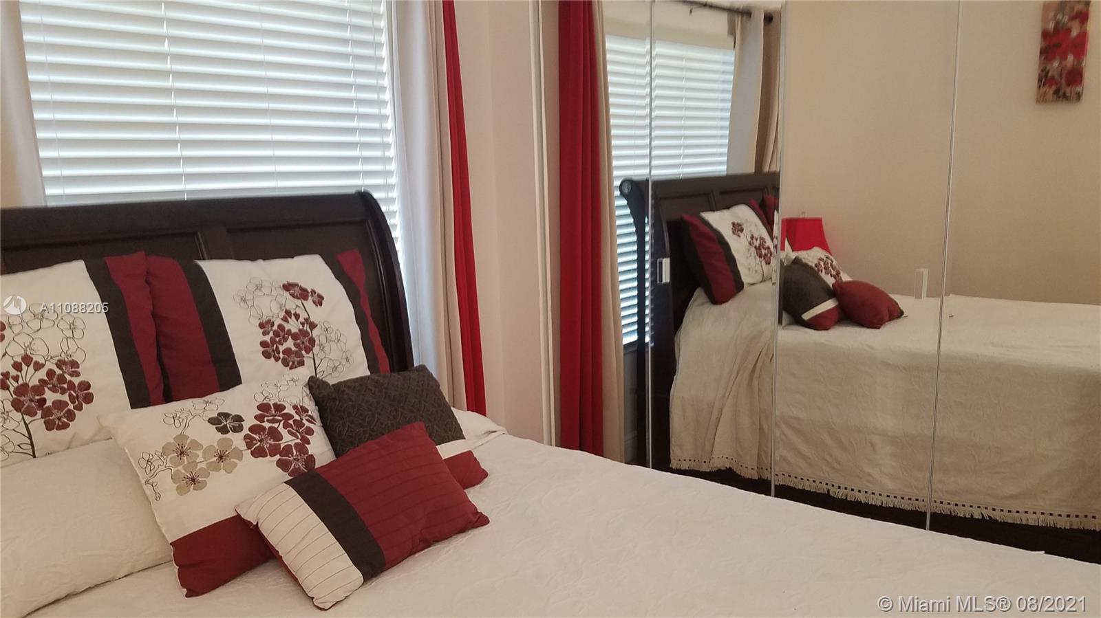 WEITZER SERENA LAKES WEST - Residential