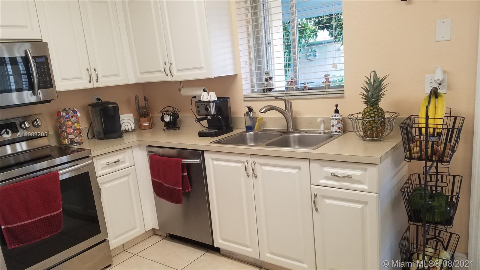 WEITZER SERENA LAKES WEST - Residential