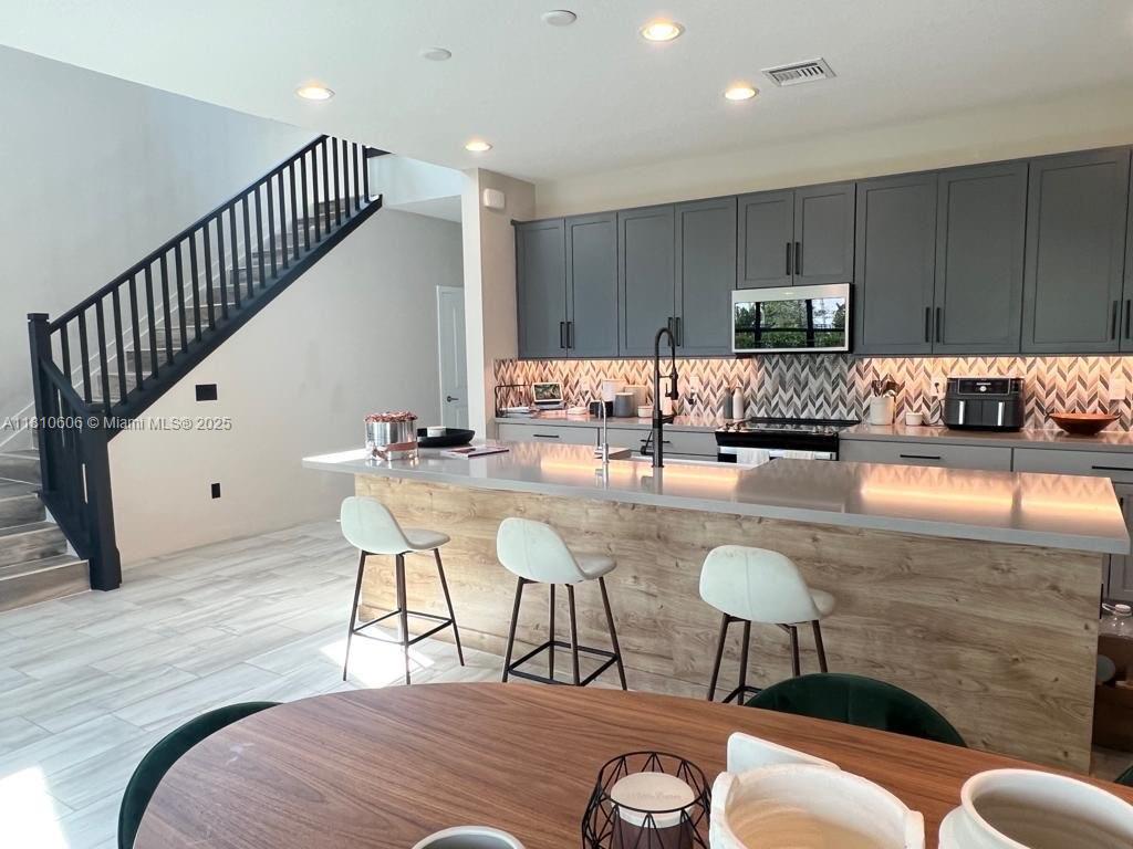 POLO LEGACY MXPD - Residential Lease