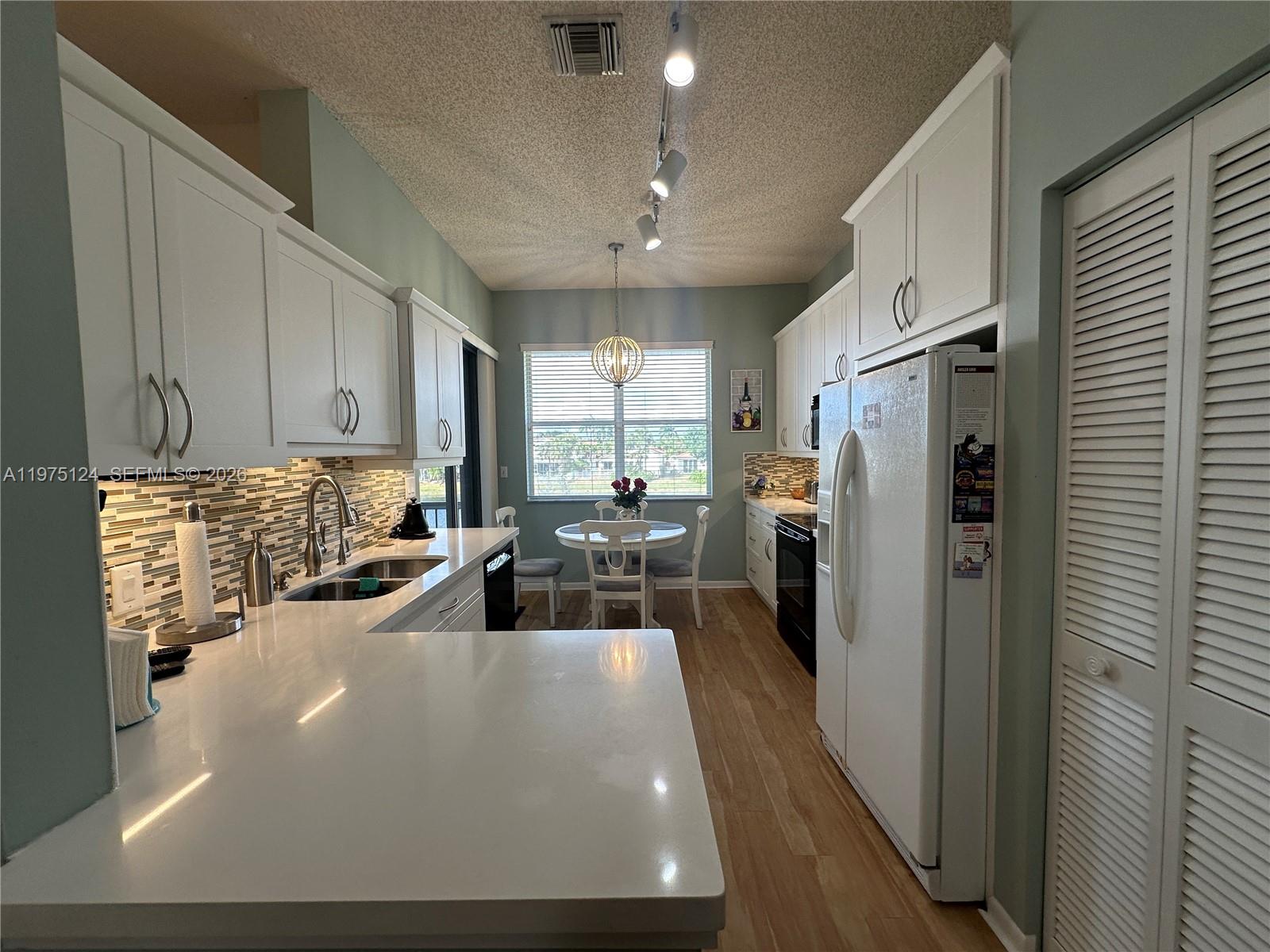 ENCINO AT GRAND PALMS 1 C - Residential