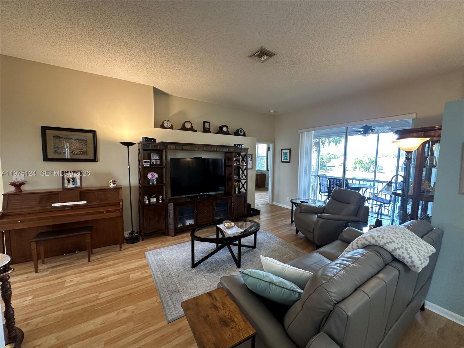 ENCINO AT GRAND PALMS 1 C - Residential