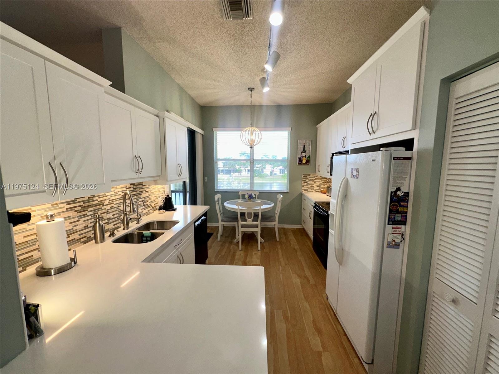 ENCINO AT GRAND PALMS 1 C - Residential